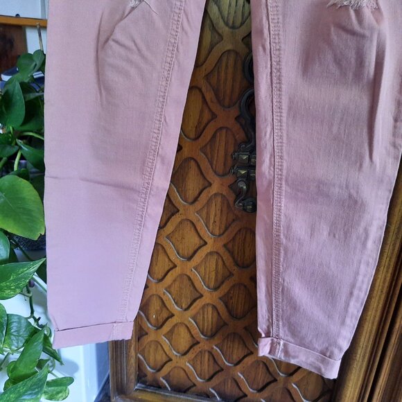 Wallflower Cuffed Ankle Distressed Crop Skinny Jeans - Pink, Size XS - Picture 6 of 16